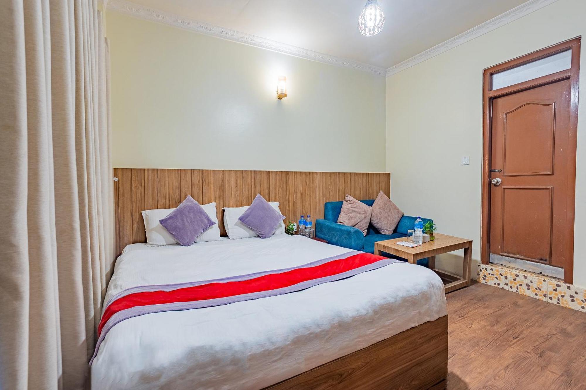 Oyo 821 Hotel Gauri Katmandu Dış mekan fotoğraf