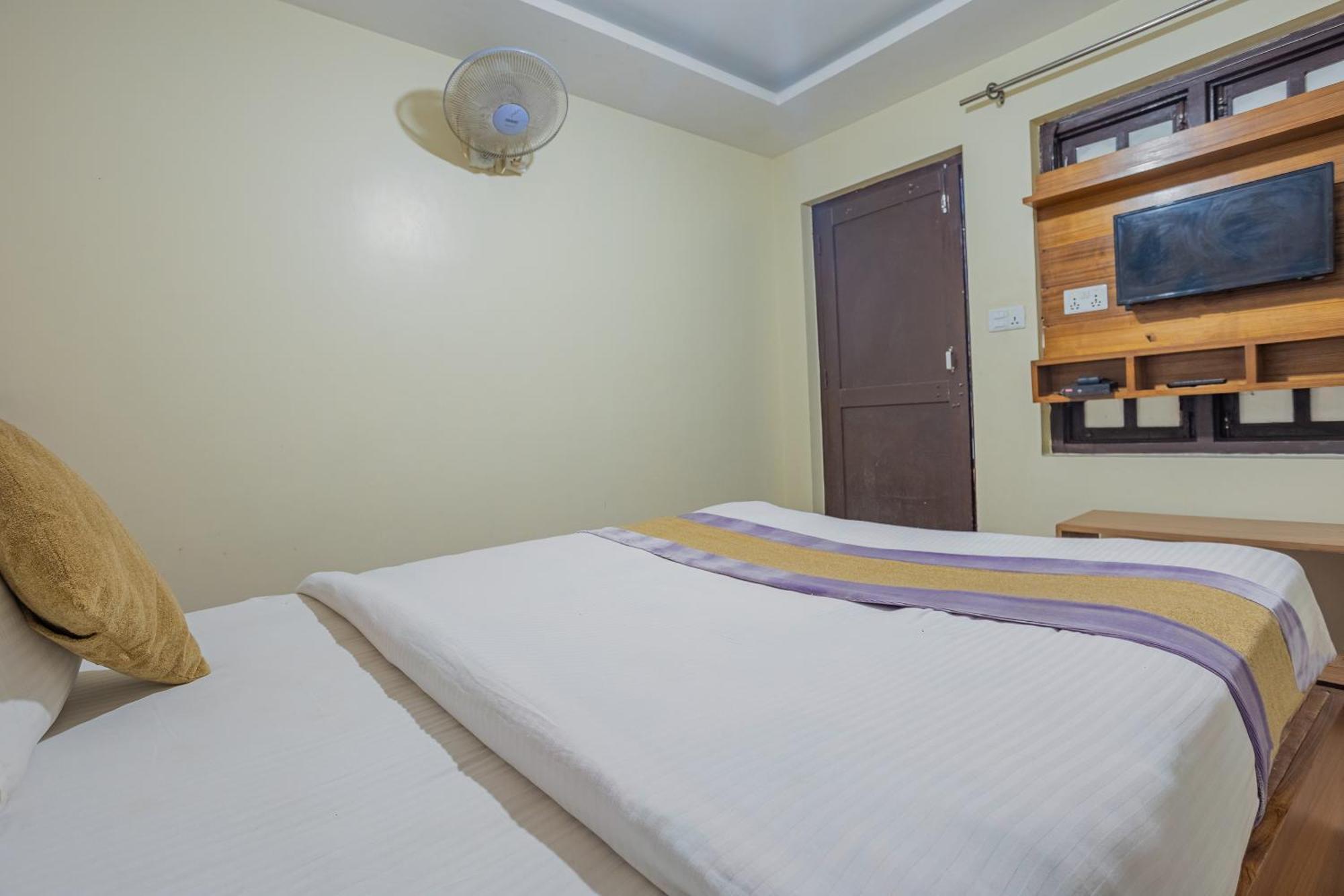 Oyo 821 Hotel Gauri Katmandu Dış mekan fotoğraf