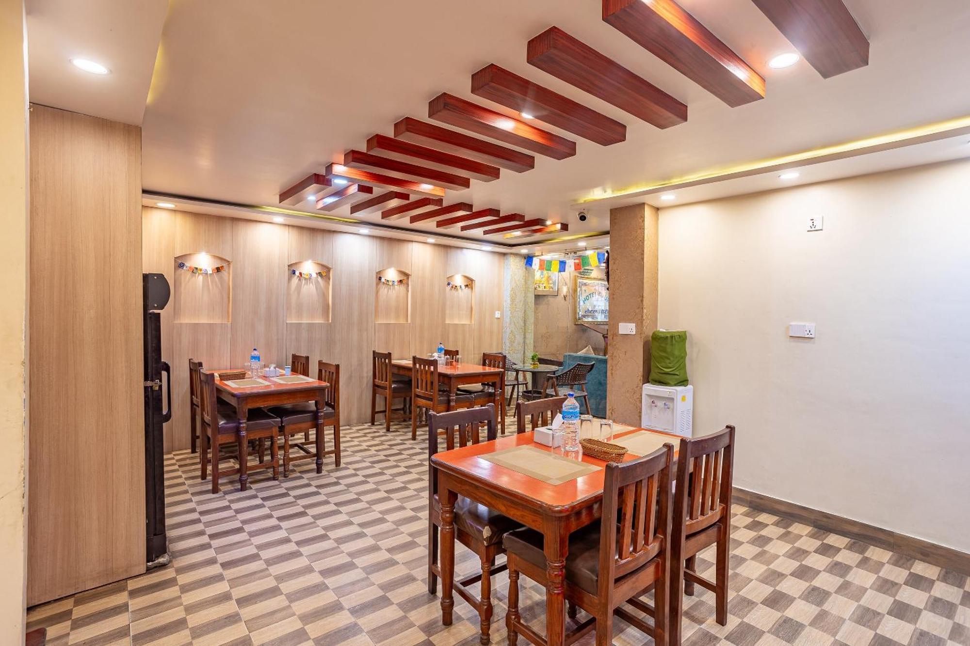 Oyo 821 Hotel Gauri Katmandu Dış mekan fotoğraf