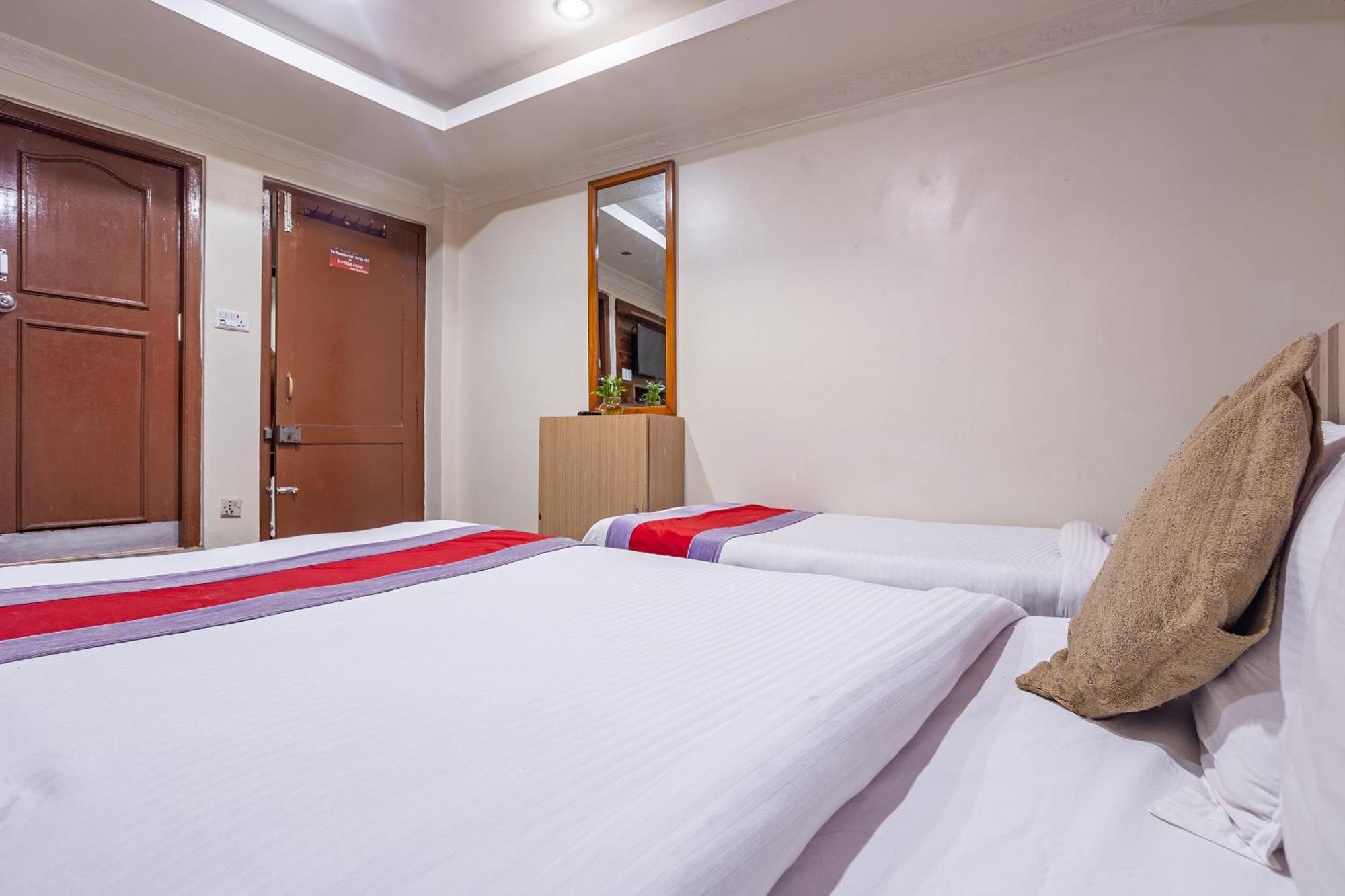 Oyo 821 Hotel Gauri Katmandu Dış mekan fotoğraf