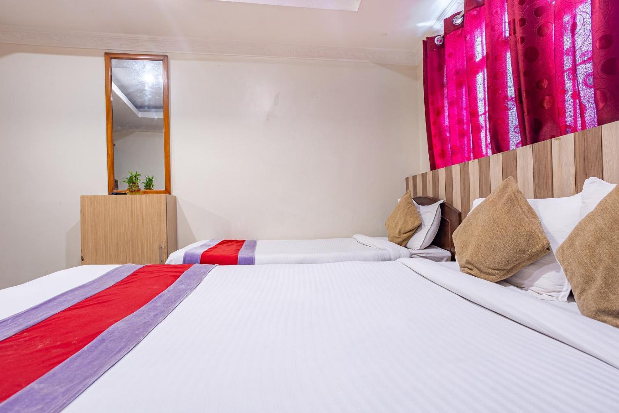 Oyo 821 Hotel Gauri Katmandu Dış mekan fotoğraf