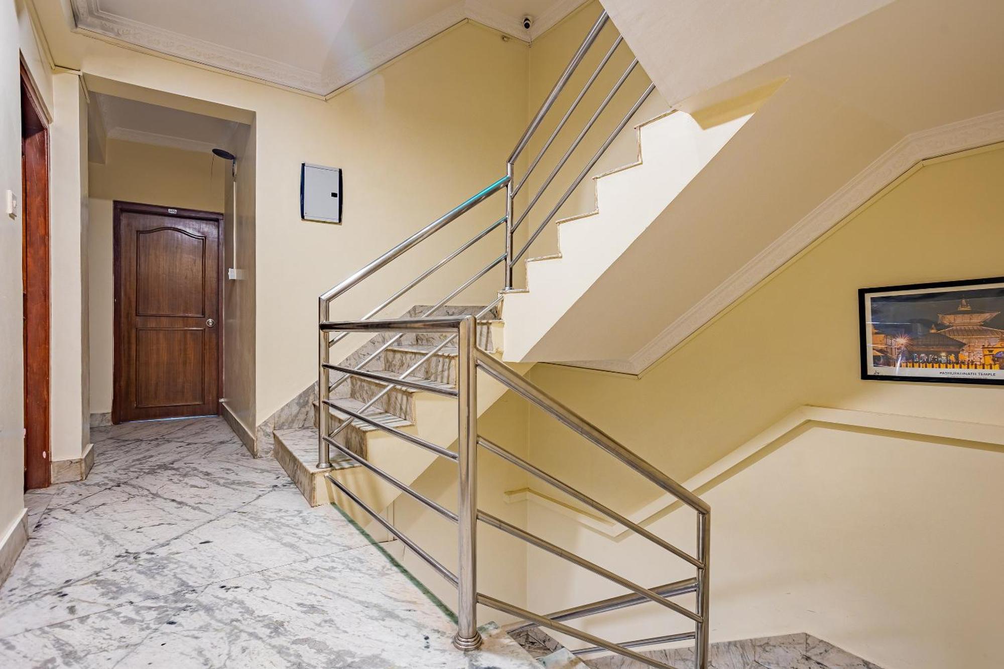 Oyo 821 Hotel Gauri Katmandu Dış mekan fotoğraf